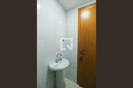 Apartamento à venda com 38m², 2 quartos e sem vaga Apartamento à venda com 38m², 2 quartos e sem vagaBanheiro