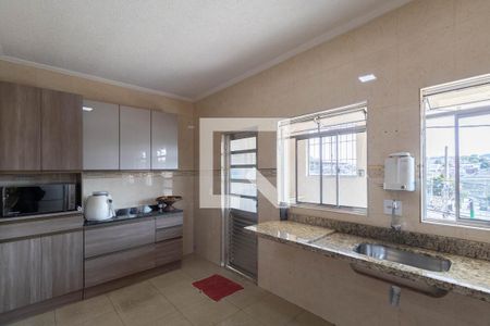 Casa à venda com 200m², 2 quartos e 4 vagasCozinha