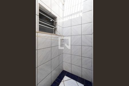 Casa à venda com 200m², 2 quartos e 4 vagasBanheiro