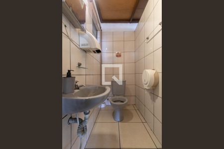 Casa à venda com 200m², 2 quartos e 4 vagasLavabo Salão