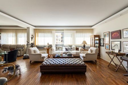 Apartamento à venda com 234m², 3 quartos e 2 vagas Apartamento à venda com 234m², 3 quartos e 2 vagasSala