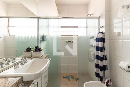 Apartamento à venda com 234m², 3 quartos e 2 vagas Apartamento à venda com 234m², 3 quartos e 2 vagasSuíte 2 - Banheiro