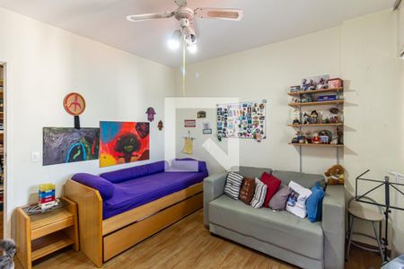 Apartamento à venda com 234m², 3 quartos e 2 vagas Apartamento à venda com 234m², 3 quartos e 2 vagasSuíte 2 - Quarto