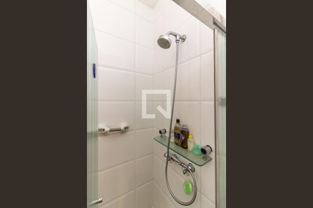 Apartamento à venda com 234m², 3 quartos e 2 vagas Apartamento à venda com 234m², 3 quartos e 2 vagasSuíte 1 - Banheiro