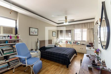 Apartamento à venda com 234m², 3 quartos e 2 vagas Apartamento à venda com 234m², 3 quartos e 2 vagasSuíte 1 - Quarto