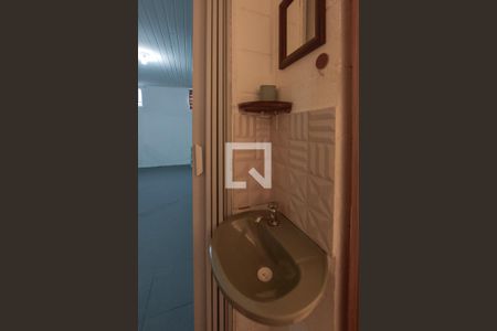 Banheiro de kitnet/studio para alugar com 1 quarto, 49m² em Vila Mariana, São Paulo