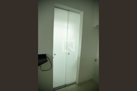 Apartamento à venda com 52m², 2 quartos e 1 vagaPorta  Área de Serviço