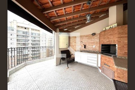 Apartamento à venda com 187m², 3 quartos e 2 vagas Apartamento à venda com 187m², 3 quartos e 2 vagasChurrasqueira