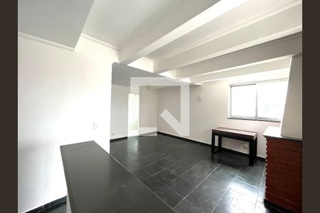 Apartamento à venda com 187m², 3 quartos e 2 vagas Apartamento à venda com 187m², 3 quartos e 2 vagasSala 2