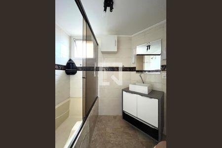 Apartamento à venda com 187m², 3 quartos e 2 vagas Apartamento à venda com 187m², 3 quartos e 2 vagasBanheiro da Suíte