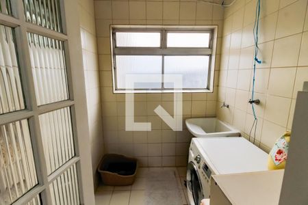 Apartamento à venda com 72m², 3 quartos e 1 vagaÁrea de Serviço