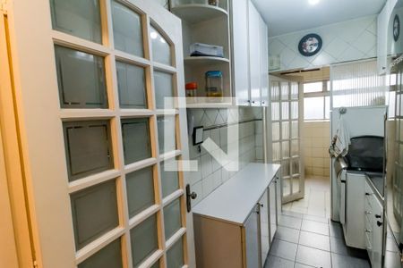 Apartamento à venda com 72m², 3 quartos e 1 vagaCozinha - Armários