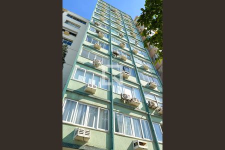 Studio à venda com 30m², 1 quarto e sem vaga Studio à venda com 30m², 1 quarto e sem vagaFachada