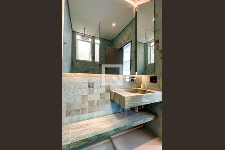 Studio à venda com 30m², 1 quarto e sem vaga Studio à venda com 30m², 1 quarto e sem vagaBanheiro