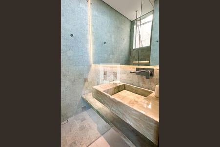 Studio à venda com 30m², 1 quarto e sem vaga Studio à venda com 30m², 1 quarto e sem vagaBanheiro