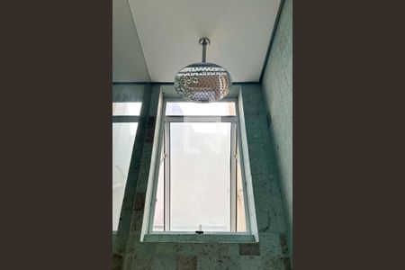 Studio à venda com 30m², 1 quarto e sem vaga Studio à venda com 30m², 1 quarto e sem vagaBanheiro