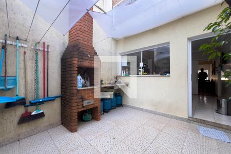 Casa à venda com 120m², 2 quartos e 1 vagaÁrea de Serviço