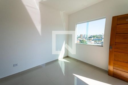 Sala de casa de condomínio para alugar com 2 quartos, 60m² em Vila California, São Paulo