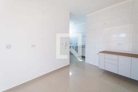 Cozinha de casa de condomínio para alugar com 2 quartos, 60m² em Vila California, São Paulo