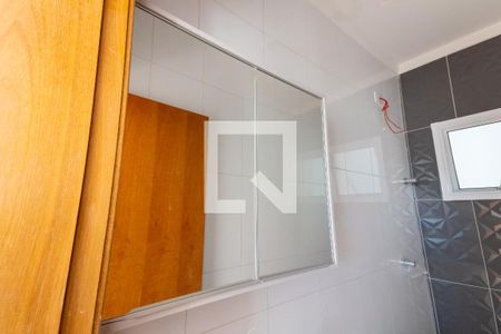 Casa de condomínio para alugar com 60m², 2 quartos e sem vaga Casa de condomínio para alugar com 60m², 2 quartos e sem vagaBanheiro
