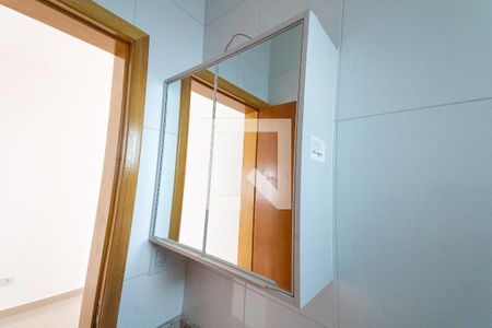 Casa de condomínio para alugar com 60m², 2 quartos e sem vaga Casa de condomínio para alugar com 60m², 2 quartos e sem vagaBanheiro