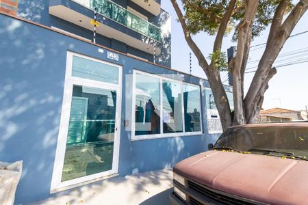 Fachada de casa de condomínio para alugar com 2 quartos, 60m² em Vila California, São Paulo