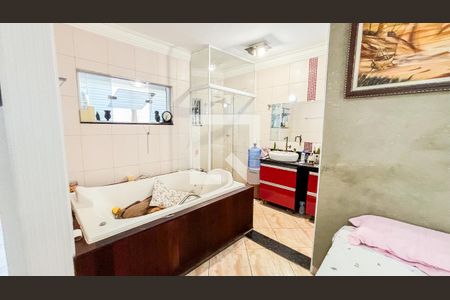Casa à venda com 279m², 3 quartos e 4 vagas Casa à venda com 279m², 3 quartos e 4 vagasSuíte 3