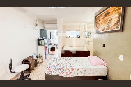 Casa à venda com 279m², 3 quartos e 4 vagas Casa à venda com 279m², 3 quartos e 4 vagasSuíte 3