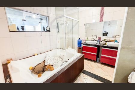 Casa à venda com 279m², 3 quartos e 4 vagas Casa à venda com 279m², 3 quartos e 4 vagasSuíte 3