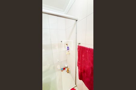 Casa à venda com 279m², 3 quartos e 4 vagas Casa à venda com 279m², 3 quartos e 4 vagasBanheiro da Suíte 2