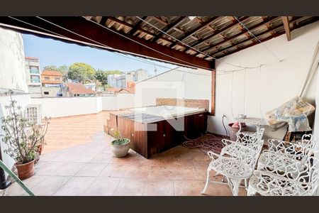 Casa à venda com 279m², 3 quartos e 4 vagas Casa à venda com 279m², 3 quartos e 4 vagasCobertura