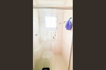 Casa à venda com 279m², 3 quartos e 4 vagas Casa à venda com 279m², 3 quartos e 4 vagasBanheiro da Suíte 1