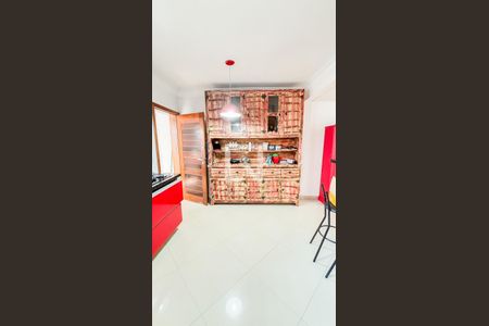 Casa à venda com 279m², 3 quartos e 4 vagas Casa à venda com 279m², 3 quartos e 4 vagasCozinha
