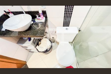 Casa à venda com 279m², 3 quartos e 4 vagas Casa à venda com 279m², 3 quartos e 4 vagasBanheiro da Suíte 2
