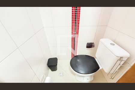 Casa à venda com 279m², 3 quartos e 4 vagas Casa à venda com 279m², 3 quartos e 4 vagasLavabo