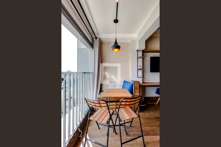 Varanda da Sala/Quarto de kitnet/studio à venda com 1 quarto, 23m² em Vila Mariana, São Paulo