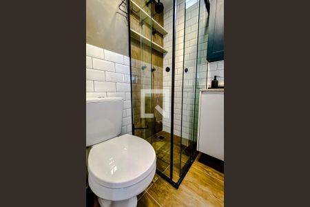 Banheiro de kitnet/studio à venda com 1 quarto, 23m² em Vila Mariana, São Paulo