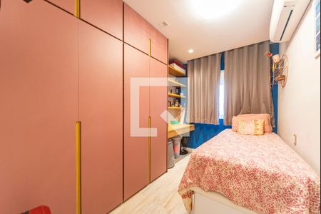 Apartamento à venda com 104m², 3 quartos e 2 vagasQuarto 2