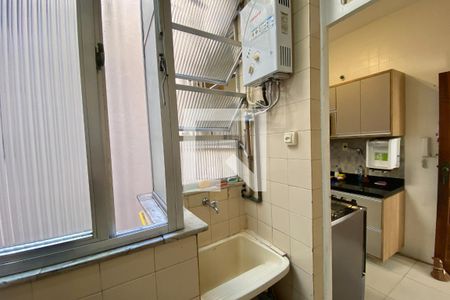 Apartamento à venda com 391m², 5 quartos e 1 vagaÁrea de Serviço