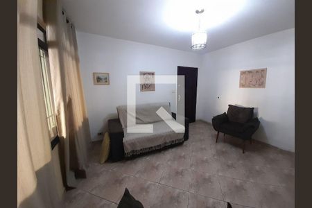 Casa à venda com 3 quartos, 128m² em Vila Sonia, São Paulo