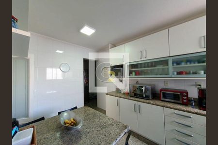 Apartamento à venda com 120m², 4 quartos e 2 vagas