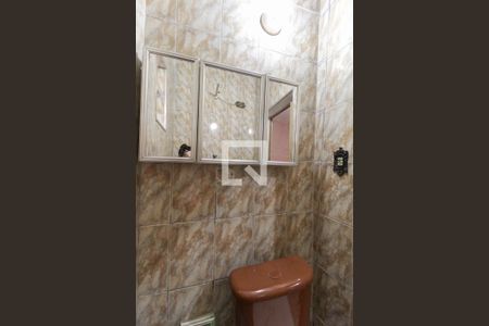 Casa para alugar com 50m², 2 quartos e sem vagaBanheiro da Suíte