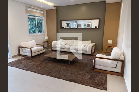 Apartamento à venda com 75m², 2 quartos e 2 vagas Apartamento à venda com 75m², 2 quartos e 2 vagasHall social