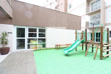 Apartamento para alugar com 37m², 2 quartos e sem vagaÁrea comum - Playground