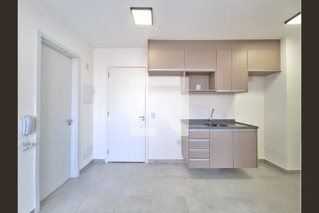 Cozinha de apartamento para alugar com 2 quartos, 37m² em Lapa de Baixo, São Paulo