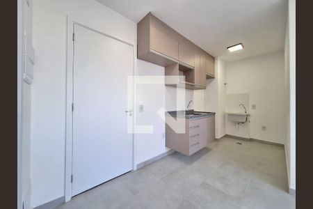 Banheiro de apartamento para alugar com 2 quartos, 37m² em Lapa de Baixo, São Paulo