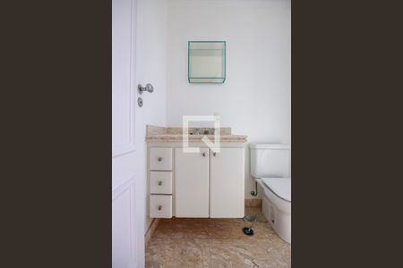 Apartamento à venda com 250m², 4 quartos e 6 vagasSuíte 2 - Banheiro