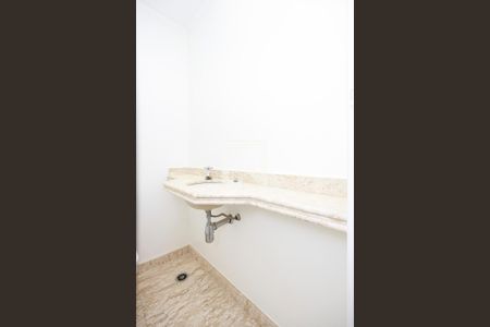 Apartamento à venda com 250m², 4 quartos e 6 vagasLavabo