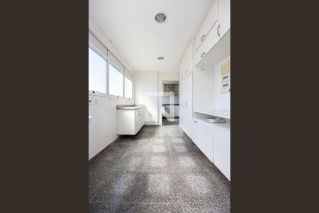 Apartamento à venda com 250m², 4 quartos e 6 vagasÁrea de Serviço