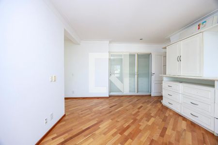 Apartamento à venda com 250m², 4 quartos e 6 vagasSuíte 1